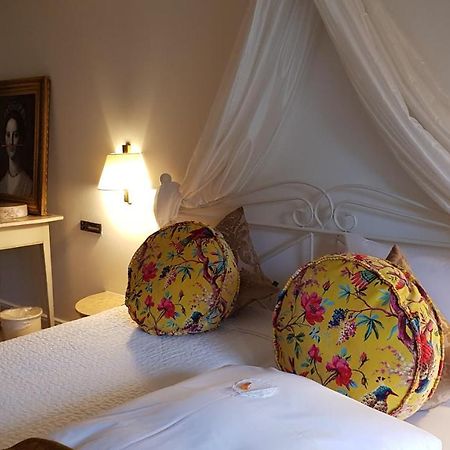 Das Kleine Hotel Iphofen, Fruehstueckszauber, No Waste, Nachhaltig, Nahe Aller Weingueter, Knauf Gips Kg Und Connekt, Kleines Secret Mit Garten & Terrassen, Tv Mirrorring, 55" Tv, Fine Dining, Hunde Willkommen 外观 照片