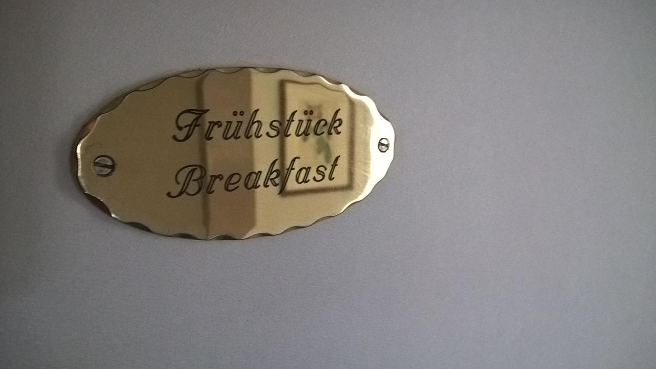 Das Kleine Hotel Iphofen, Fruehstueckszauber, No Waste, Nachhaltig, Nahe Aller Weingueter, Knauf Gips Kg Und Connekt, Kleines Secret Mit Garten & Terrassen, Tv Mirrorring, 55" Tv, Fine Dining, Hunde Willkommen 外观 照片